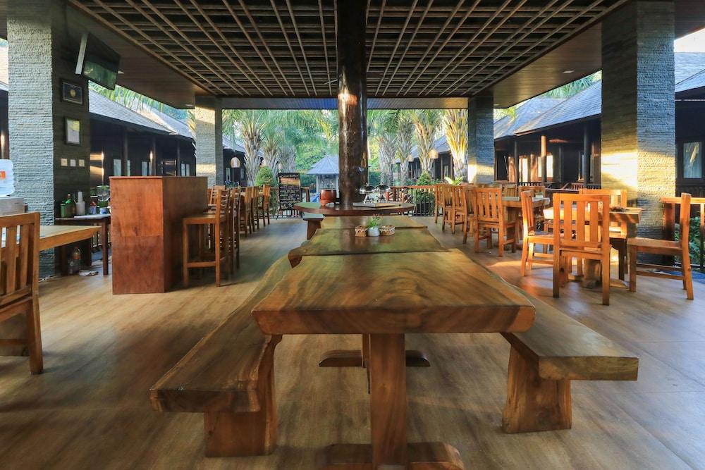 Coconut Boutique Resort Senggigi Esterno foto