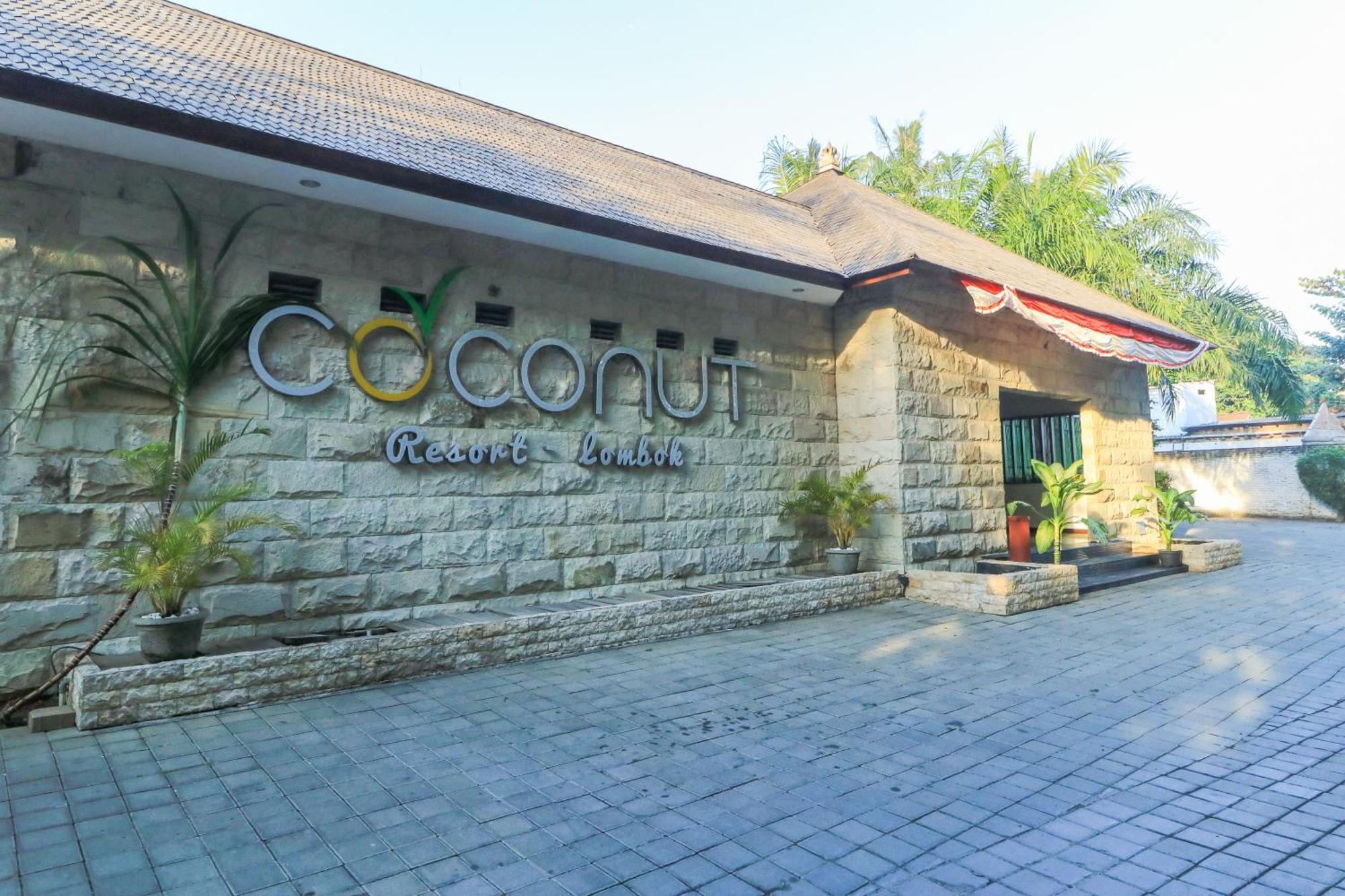 Coconut Boutique Resort Senggigi Esterno foto