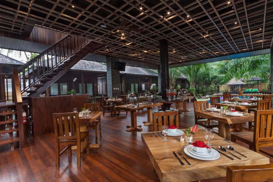 Coconut Boutique Resort Senggigi Esterno foto