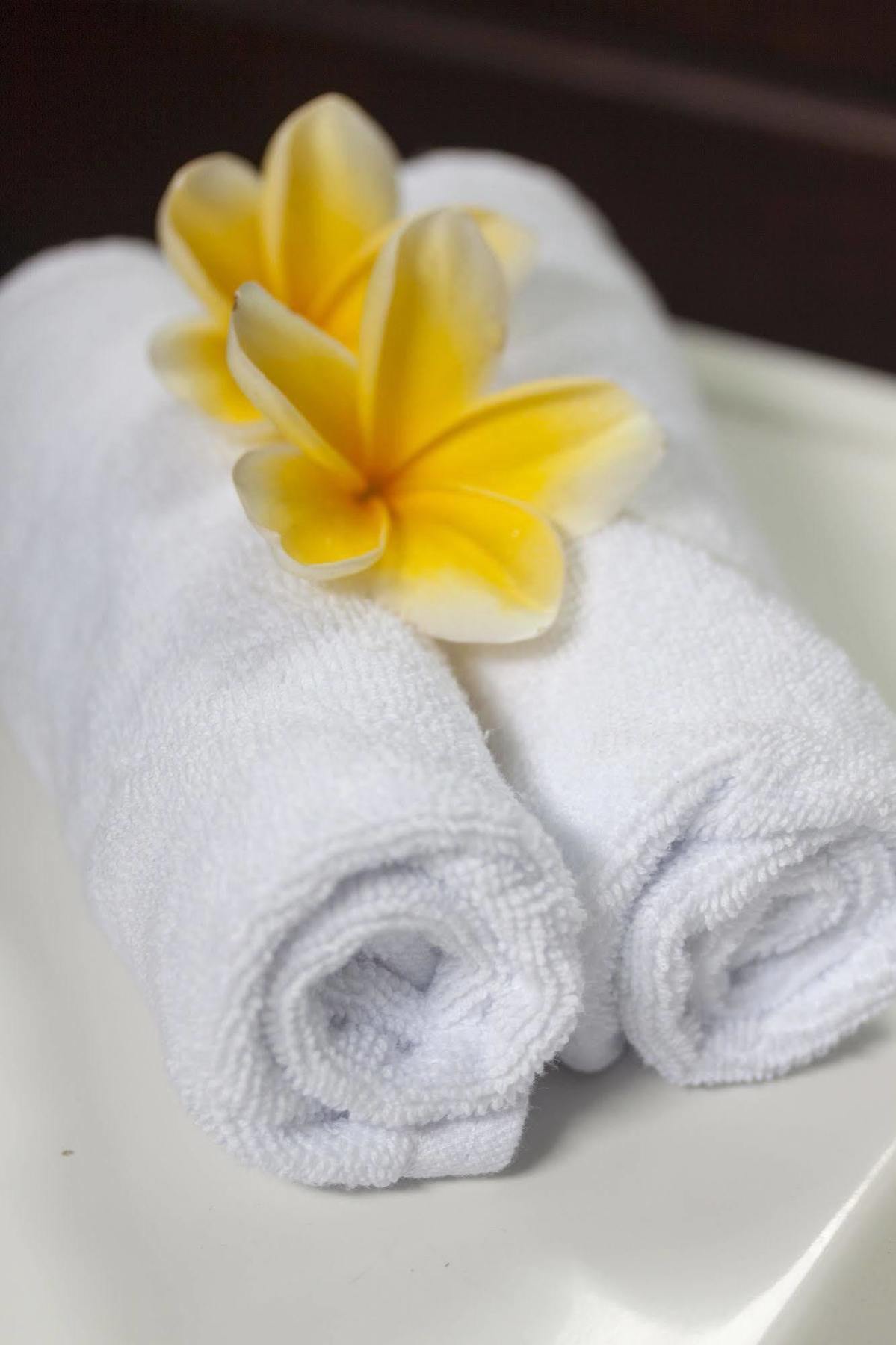 Coconut Boutique Resort Senggigi Esterno foto